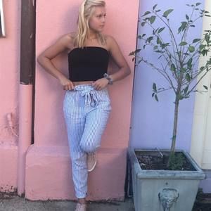 Meet your Posher, Olivia